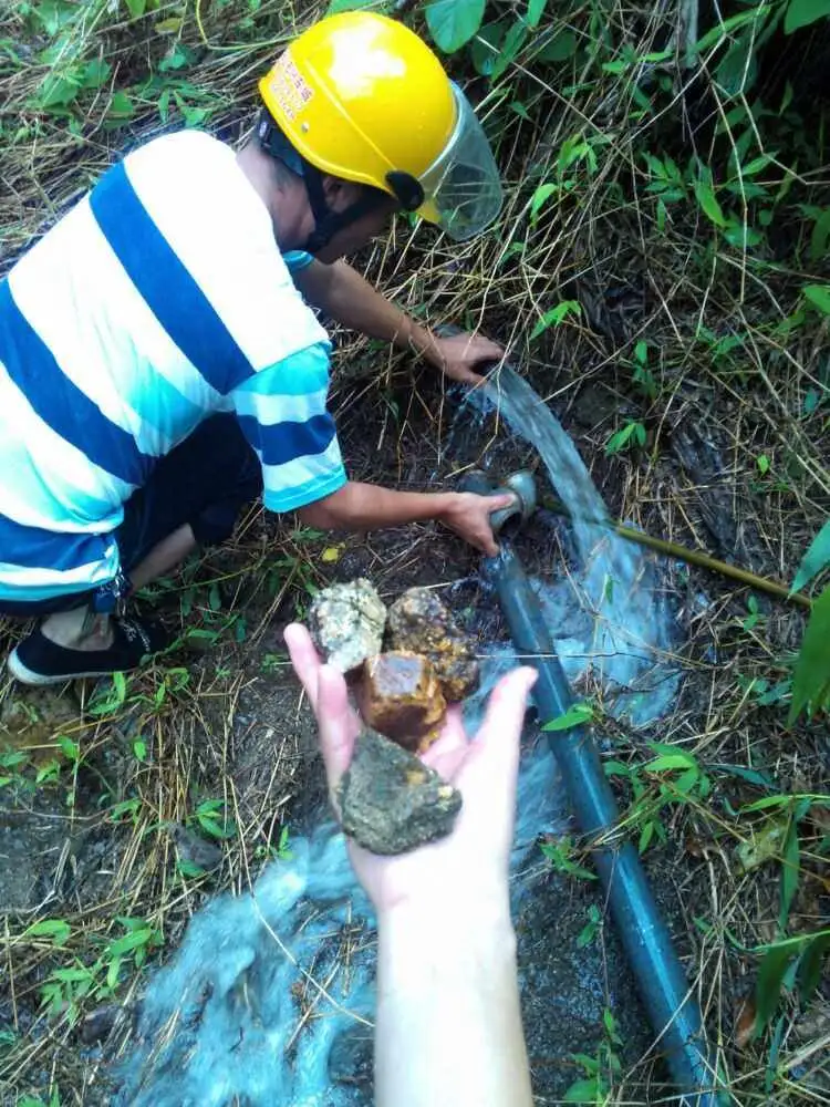 堵好了一点水都不能流出来(水流不下去了,堵住了怎么办)