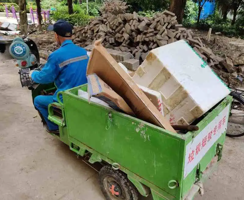 昆明装修垃圾清运(昆明装修垃圾清运服务)