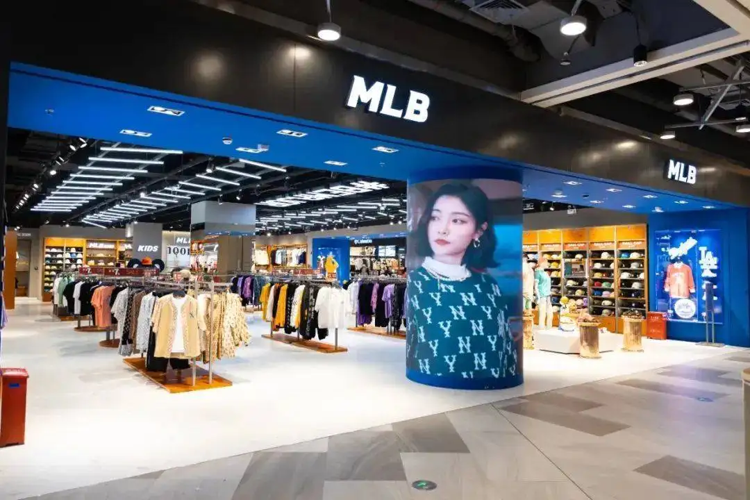 mlb店面装修风格(mlb鞋子官网旗舰店)